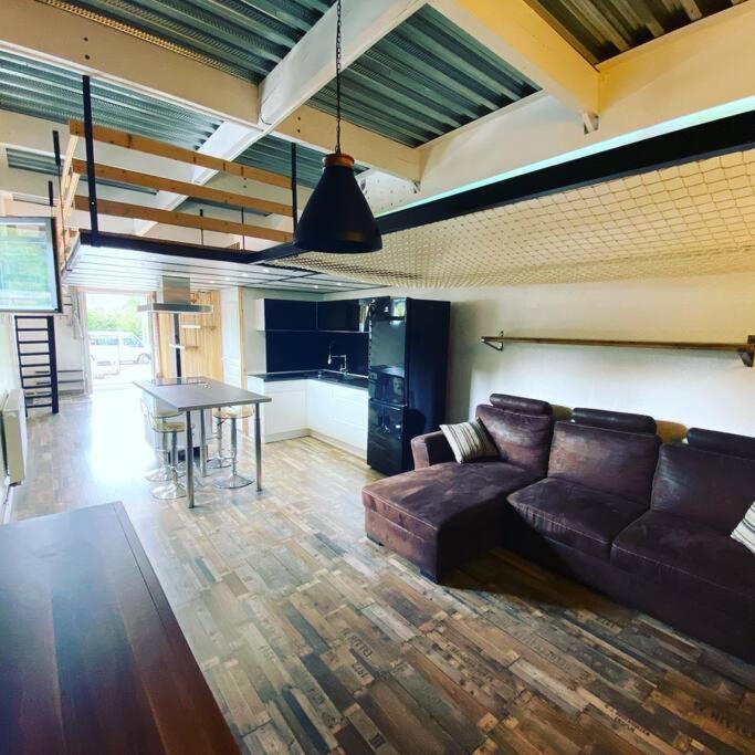 Apartment Du Silo Loft Atypique , Spa&piscine Couverte Toucy